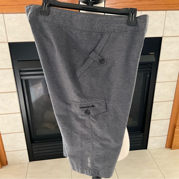Merrell Opti-Wick, UPF 50+ Women’s Shorts, Sz 6 - Picture 2 of 6